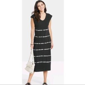 Black & White Target Midi Dress (XL)